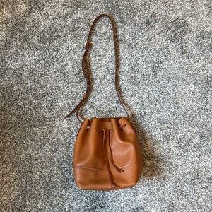 Madewell bucket tote